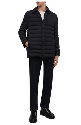 Мужская пуховая куртка BRIONI темно-синего цвета по цене 289500 руб., арт. SUNR0L/P0908 | Фото 2 Мужская пуховая куртка BRIONI темно-синего цвета, арт. SUNR0L/P0908 | Фото 2 (Рукава: Длинные; Длина (верхняя одежда): Короткие; Материал внешний: Синтетический материал; Материал подклада: Синтетический материал; Материал утеплителя: Пух и перо; Кросс-КТ: Куртка; Стили: Классический; Мужское Кросс-КТ: Куртка-верхняя одежда)