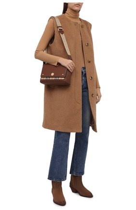Женский шерстяной жилет BURBERRY бежевого цвета по цене 199500 руб., арт. 8047162 | Фото 2 Женский шерстяной жилет BURBERRY бежевого цвета, арт. 8047162 | Фото 2 (Материал подклада: Купро; Материал внешний: Шерсть; Длина (верхняя одежда): До колена; Стили: Кэжуэл)