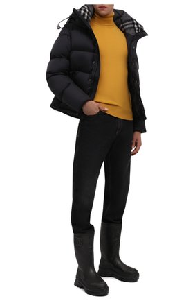 Мужские резиновые сапоги DOLCE & GABBANA черного цвета по цене 59950 руб., арт. A70051/AQ455 | Фото 2 Мужские резиновые сапоги DOLCE & GABBANA черного цвета, арт. A70051/AQ455 | Фото 2 (Высота голенища: Высокие; Материал внутренний: Текстиль, Натуральная кожа; Каблук высота: Высокий; Материал внешний: Экокожа; Подошва: Массивная; Мужское Кросс-КТ: Сапоги-обувь; Кросс-КТ: резиновые)