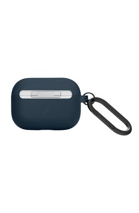 Чехол roam для airpods pro NATIVE UNION синего цвета по цене 2990 руб., арт. APPRO-ROAM-NAV-NP | Фото 3 Чехол roam для airpods pro NATIVE UNION синего цвета, арт. APPRO-ROAM-NAV-NP | Фото 3 (Региональные ограничения белый список (Axapta Mercury): RU; Материал: Пластик)