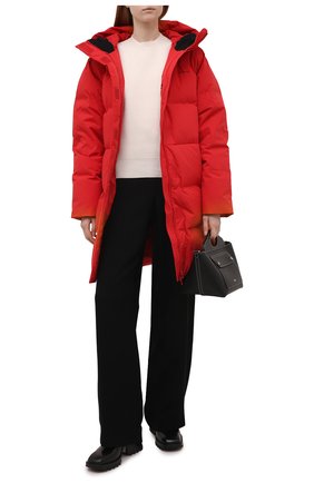 Женский пуховик HOLZWEILER красного цвета по цене 59550 руб., арт. 12758/L0EN D0WN JACKET | Фото 2 Женский пуховик HOLZWEILER красного цвета, арт. 12758/L0EN D0WN JACKET | Фото 2 (Материал подклада: Синтетический материал; Материал внешний: Синтетический материал; Материал утеплителя: Пух и перо; Длина (верхняя одежда): Короткие; Рукава: Длинные; Стили: Спорт-шик; Кросс-КТ: Куртка, Пуховик)