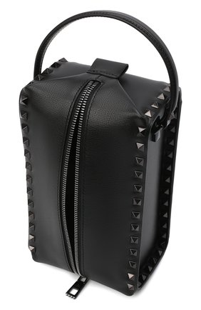 Мужская кожаная сумка rockstud alcove VALENTINO черного цвета по цене 230500 руб., арт. WY0B0B33/TLL | Фото 5 Мужская кожаная сумка rockstud alcove VALENTINO черного цвета, арт. WY0B0B33/TLL | Фото 5 (Материал: Натуральная кожа; Ремень/цепочка: На ремешке; Размер: small)