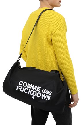 Мужская текстильная дорожная сумка COMME DES FUCKDOWN черного цвета по цене 9950 руб., арт. CDFA566 | Фото 2 Мужская текстильная дорожная сумка COMME DES FUCKDOWN черного цвета, арт. CDFA566 | Фото 2 (Материал: Текстиль; Ремень/цепочка: На ремешке; Размер: large)