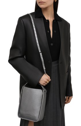 Женский сумка-тоут tool xs BALENCIAGA серебряного цвета по цене 104000 руб., арт. 669754/15YL5 | Фото 6 Женский сумка-тоут tool xs BALENCIAGA серебряного цвета, арт. 669754/15YL5 | Фото 6 (Сумки-технические: Сумки-шопперы; Материал: Натуральная кожа; Ремень/цепочка: На ремешке; Размер: small)