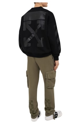 Мужской хлопковый свитшот OFF-WHITE черного цвета по цене 43150 руб., арт. 0MBA054F21FLE007 | Фото 2 Мужской хлопковый свитшот OFF-WHITE черного цвета, арт. 0MBA054F21FLE007 | Фото 2 (Материал внешний: Хлопок; Рукава: Длинные; Длина (для топов): Стандартные; Мужское Кросс-КТ: свитшот-одежда; Принт: С принтом; Стили: Спорт-шик)