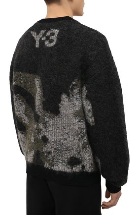 Мужской свитер Y-3 хаки цвета, арт. HB3331/M | Фото 4 (Рукава: Длинные; Материал внешний: Синтетический материал; Длина (для топов): Стандартные; Принт: С принтом; Стили: Милитари; Мужское Кросс-КТ: Свитер-одежда)