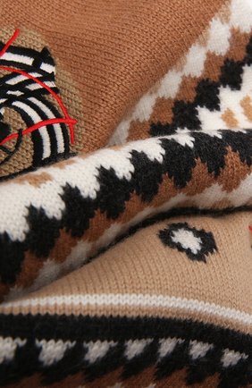 Детский шерстяной шарф BURBERRY бежевого цвета, арт. 8043916 | Фото 2 (Материал: Шерсть, Текстиль)