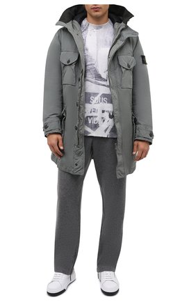 Мужская пуховая парка STONE ISLAND хаки цвета по цене 136500 руб., арт. 751570549 | Фото 2 Мужская пуховая парка STONE ISLAND хаки цвета, арт. 751570549 | Фото 2 (Материал утеплителя: Пух и перо; Материал подклада: Синтетический материал; Материал внешний: Синтетический материал; Длина (верхняя одежда): До середины бедра; Рукава: Длинные; Кросс-КТ: Куртка; Мужское Кросс-КТ: пуховик-короткий; Стили: Кэжуэл)