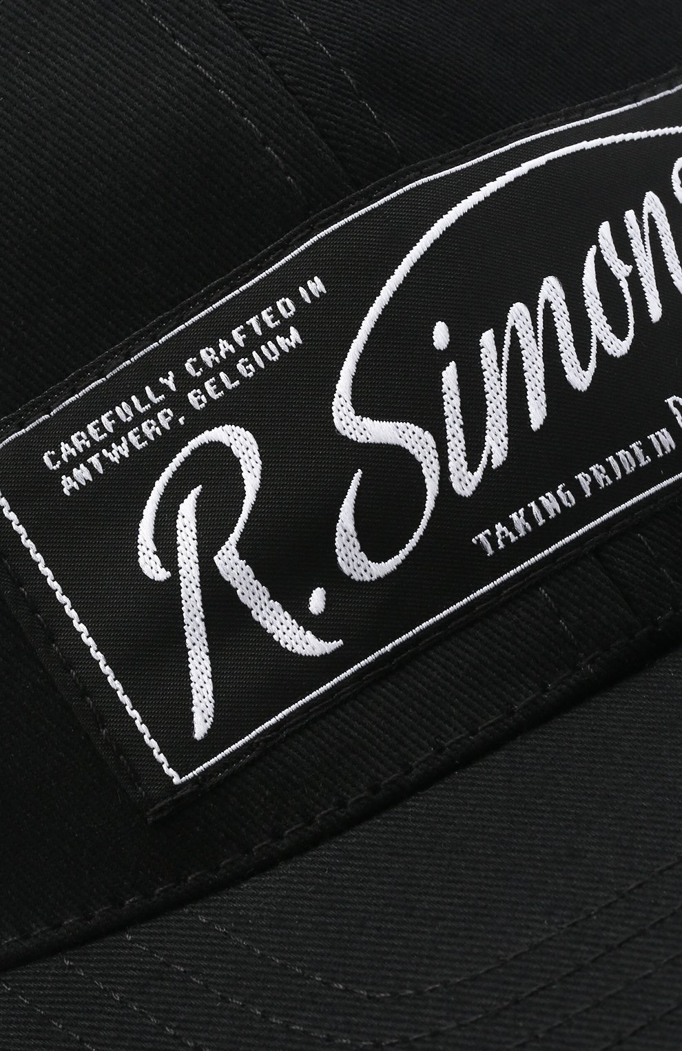 Женская хлопковая бейсболка RAF SIMONS черного цвета по цене 243000 тенге, арт. 212-936-10099 | Фото 4 Женская хлопковая бейсболка RAF SIMONS черного цвета, арт. 212-936-10099 | Фото 4 (Материал: Текстиль, Хлопок)