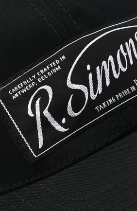Женская хлопковая бейсболка RAF SIMONS черного цвета по цене 243000 тенге, арт. 212-936-10099 | Фото 4 Женская хлопковая бейсболка RAF SIMONS черного цвета, арт. 212-936-10099 | Фото 4 (Материал: Текстиль, Хлопок)