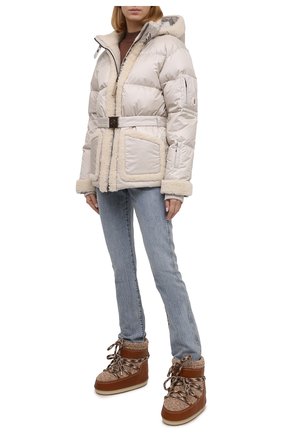 Женские комбинированные сапоги chloé x moon boot CHLOÉ коричневого цвета по цене 51950 руб., арт. CHC21W534W0 | Фото 2 Женские комбинированные сапоги chloé x moon boot CHLOÉ коричневого цвета, арт. CHC21W534W0 | Фото 2 (Подошва: Платформа; Материал внутренний: Текстиль; Материал внешний: Текстиль, Кожа; Каблук тип: Устойчивый; Высота голенища: Низкие; Женское Кросс-КТ: Дутики; Материал утеплителя: Без утеплителя)
