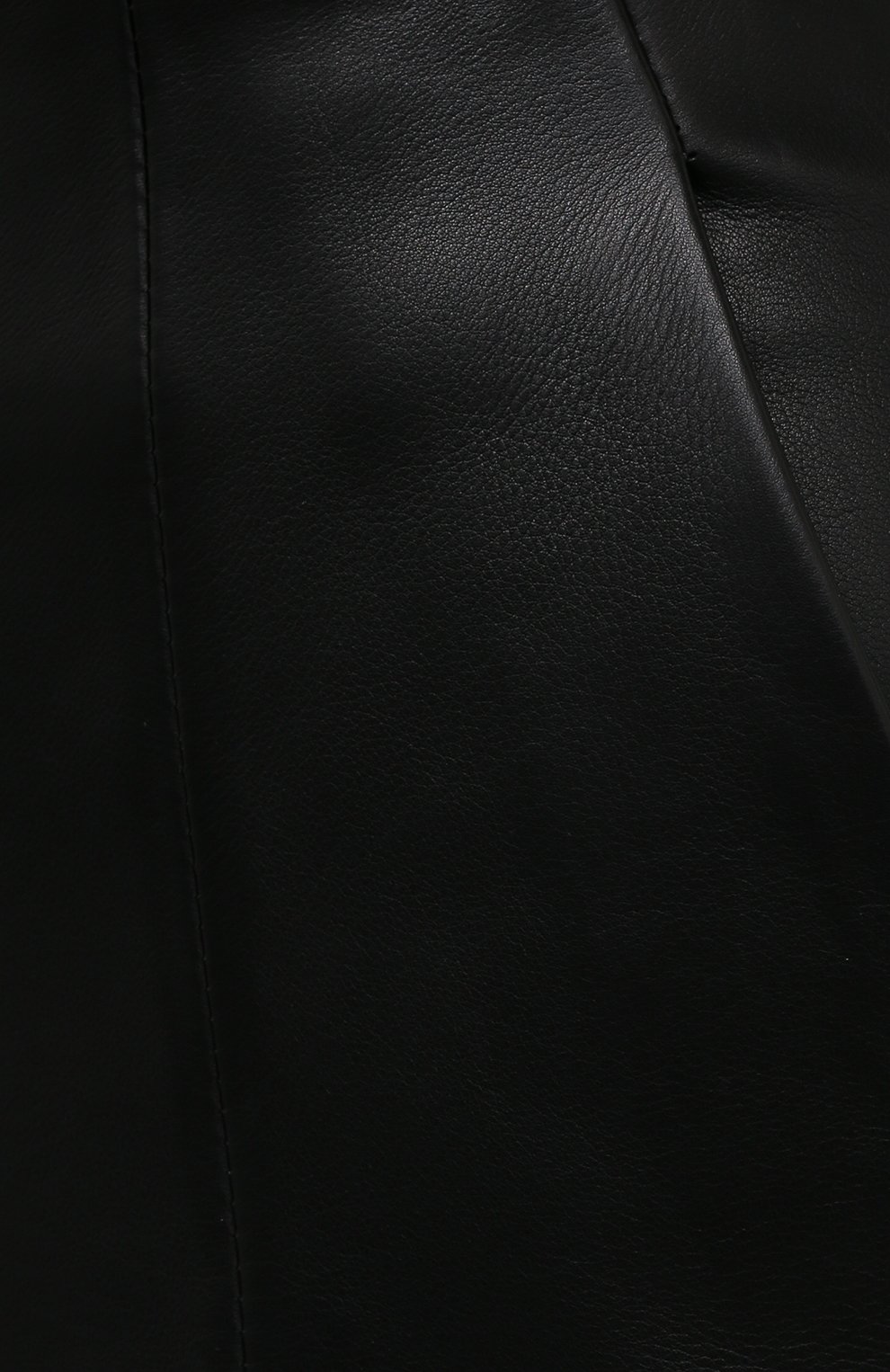 Женские кожаные брюки KHAITE черного цвета, арт. 3080708/HALEY | Фото 5 (Стили: Гламурный; Длина (брюки, джинсы): Стандартные; Женское Кросс-КТ: Брюки-одежда; Региональные ограничения белый список (Axapta Mercury): RU; Силуэт Ж (брюки и джинсы): Расклешенные; Материал внешний: Натуральная кожа; Материал подклада: Шелк)