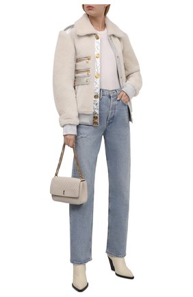 Женская дубленка из овчины balmain x rossignol BALMAIN кремвого цвета по цене 357000 руб., арт. WF2TH050/L172 | Фото 2 Женская дубленка из овчины balmain x rossignol BALMAIN кремвого цвета, арт. WF2TH050/L172 | Фото 2 (Стили: Гламурный; Длина (верхняя одежда): Короткие; Рукава: Длинные; Материал внешний: Натуральный мех)