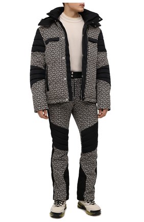 Мужская пуховая куртка balmain x rossignol BALMAIN черно-белого цвета, арт. WH2TG080/I705 | Фото 2 (Материал утеплителя: Пух и перо; Материал внешний: Синтетический материал; Материал подклада: Синтетический материал; Мужское Кросс-КТ: пуховик-короткий; Кросс-КТ: Куртка, другое; Длина (верхняя одежда): Короткие; Стили: Спорт-шик; Рукава: Длинные)
