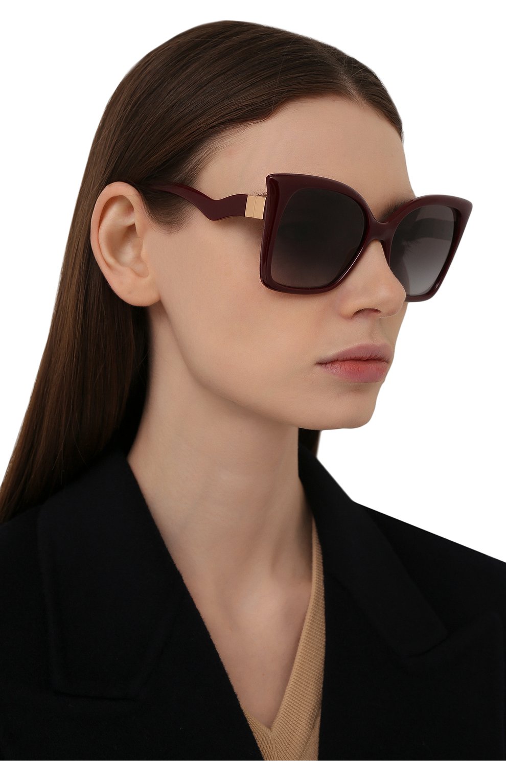 Женские солнцезащитные очки DOLCE & GABBANA бордового цвета, арт. 6168-32858G | Фото 2 (Тип очков: С/з; Очки форма: Квадратные; Оптика Гендер: оптика-женское)