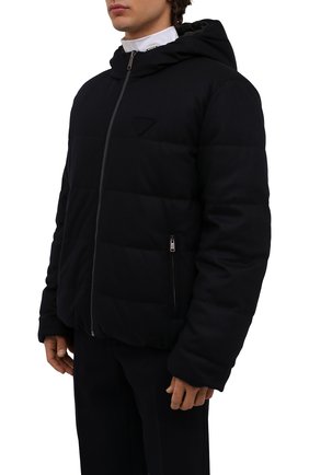 Мужская двусторонняя куртка PRADA темно-синего цвета, арт. SGN489-1Y8J-F0008-172 | Фото 3 (Кросс-КТ: Куртка; Мужское Кросс-КТ: шерсть и кашемир, пуховик-короткий; Материал внешний: Шерсть; Рукава: Длинные; Длина (верхняя одежда): Короткие; Стили: Кэжуэл)