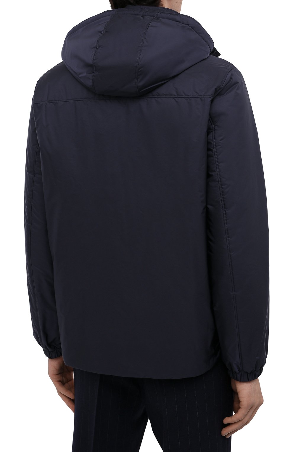 Мужская пуховая куртка PRADA темно-синего цвета, арт. SGN955-1WQ9-F0124-191 | Фото 4 (Кросс-КТ: Куртка; Рукава: Длинные; Материал внешний: Синтетический материал; Мужское Кросс-КТ: Куртка-верхняя одежда; Длина (верхняя одежда): Короткие; Стили: Кэжуэл)