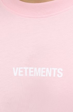 Мужская хлопковая футболка VETEMENTS розового цвета, арт. UE52TR120P 1602/M | Фото 5 (Рукава: Короткие; Стили: Гранж, Спорт-шик; Принт: С принтом; Длина (для топов): Удлиненные; Материал внешний: Хлопок)