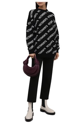 Женские кожаные ботинки show GIVENCHY белого цвета по цене 86950 руб., арт. BE602VE16G | Фото 2 Женские кожаные ботинки show GIVENCHY белого цвета, арт. BE602VE16G | Фото 2 (Подошва: Платформа; Каблук высота: Низкий; Материал внутренний: Натуральная кожа; Женское Кросс-КТ: Челси-ботинки; Материал внешний: Кожа)