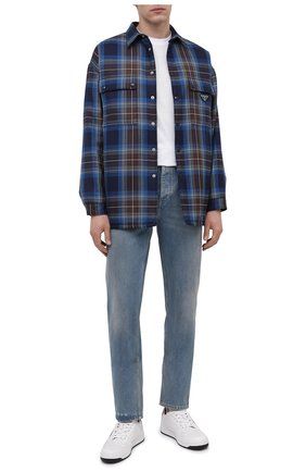 Мужские кожаные кеды PRADA белого цвета по цене 75000 руб., арт. 2EE364-3LJ6-F0964 | Фото 2 Мужские кожаные кеды PRADA белого цвета, арт. 2EE364-3LJ6-F0964 | Фото 2 (Подошва: Массивная; Материал внешний: Кожа)