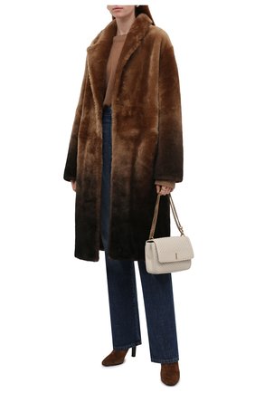 Женская шуба из овчины SHOREDITCH SKI CLUB коричневого цвета по цене 190500 руб., арт. AW21/WL184V | Фото 2 Женская шуба из овчины SHOREDITCH SKI CLUB коричневого цвета, арт. AW21/WL184V | Фото 2 (Длина (верхняя одежда): До колена; Рукава: Длинные; Материал внешний: Натуральный мех; Стили: Гламурный; Женское Кросс-КТ: Мех)