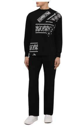 Мужская хлопковый лонгслив PALM ANGELS черного цвета по цене 32850 руб., арт. PMAB002F21JER0041005 | Фото 2 Мужская хлопковый лонгслив PALM ANGELS черного цвета, арт. PMAB002F21JER0041005 | Фото 2 (Рукава: Длинные; Материал внешний: Хлопок; Длина (для топов): Стандартные; Принт: С принтом; Стили: Спорт-шик)