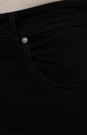 Мужские джинсы JACOB COHEN черного цвета, арт. U Q L05 01 S 3620/087D | Фото 5 (Силуэт М (брюки): Прямые; Кросс-КТ: Деним; Длина (брюки, джинсы): Стандартные; Материал внешний: Хлопок; Стили: Кэжуэл)
