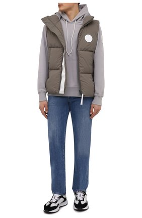 Мужской хлопковое худи CANADA GOOSE светло-серого цвета по цене 52400 руб., арт. 7403M1 | Фото 2 Мужской хлопковое худи CANADA GOOSE светло-серого цвета, арт. 7403M1 | Фото 2 (Материал внешний: Хлопок; Длина (для топов): Стандартные; Рукава: Длинные; Мужское Кросс-КТ: Худи-одежда; Принт: Без принта; Стили: Спорт-шик)