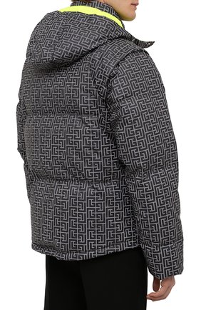 Мужская пуховая куртка balmain x rossignol BALMAIN серого цвета, арт. WH2TP045/X193 | Фото 4 (Кросс-КТ: Куртка; Мужское Кросс-КТ: пуховик-короткий; Рукава: Длинные; Материал внешний: Синтетический материал; Стили: Спорт-шик; Материал подклада: Синтетический материал; Длина (верхняя одежда): Короткие; Материал утеплителя: Пух и перо)