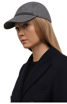 Женская шерстяная бейсболка BRUNELLO CUCINELLI серого цвета по цене 59950 руб., арт. MCAP90161 | Фото 2 Женская шерстяная бейсболка BRUNELLO CUCINELLI серого цвета, арт. MCAP90161 | Фото 2 (Материал: Шерсть, Текстиль)