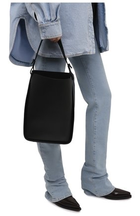 Женский сумка-тоут tool s BALENCIAGA черного цвета по цене 118500 руб., арт. 659920/15YG7 | Фото 2 Женский сумка-тоут tool s BALENCIAGA черного цвета, арт. 659920/15YG7 | Фото 2 (Размер: medium; Ремень/цепочка: На ремешке; Материал: Натуральная кожа; Сумки-технические: Сумки-шопперы)