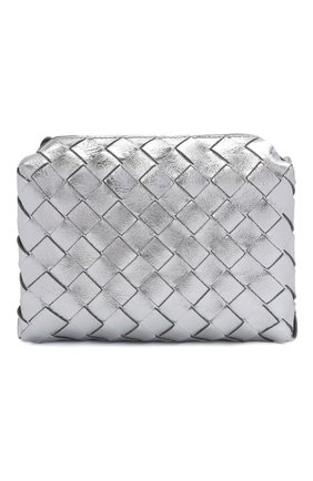 Женская сумка loop mini BOTTEGA VENETA серебряного цвета по цене 82650 руб., арт. 680254/V1GJ1 | Фото 1 Женская сумка loop mini BOTTEGA VENETA серебряного цвета, арт. 680254/V1GJ1 | Фото 1 (Ремень/цепочка: На ремешке; Размер: mini; Материал: Натуральная кожа; Сумки-технические: Сумки через плечо)