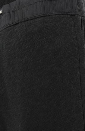 Мужские хлопковые брюки JAMES PERSE серого цвета, арт. MXA1352 | Фото 5 (Длина (брюки, джинсы): Стандартные; Случай: Повседневный; Материал внешний: Хлопок; Стили: Спорт-шик)