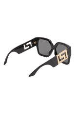 Женские солнцезащитные очки VERSACE черного цвета, арт. 4402-GB1/87 | Фото 4 (Тип очков: С/з; Очки форма: Квадратные; Оптика Гендер: оптика-женское)