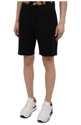 Мужские хлопковые шорты JAMES PERSE черного цвета, арт. MXA4238 | Фото 3 (Длина Шорты М: До колена; Случай: Повседневный; Материал внешний: Хлопок; Стили: Спорт-шик)
