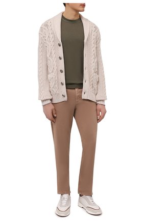Мужской хлопковый кардиган BRUNELLO CUCINELLI кремвого цвета по цене 157500 руб., арт. M79502206 | Фото 2 Мужской хлопковый кардиган BRUNELLO CUCINELLI кремвого цвета, арт. M79502206 | Фото 2 (Материал внешний: Хлопок; Длина (для топов): Стандартные; Рукава: Длинные; Мужское Кросс-КТ: Кардиган-одежда; Стили: Кэжуэл)