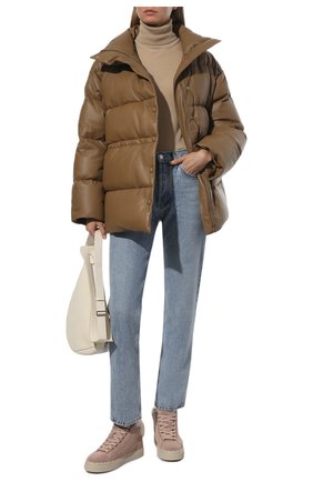 Женские замшевые кеды lauren CHLOÉ бежевого цвета по цене 43250 руб., арт. CHC21W39838 | Фото 2 Женские замшевые кеды lauren CHLOÉ бежевого цвета, арт. CHC21W39838 | Фото 2 (Подошва: Платформа; Материал внешний: Кожа, Замша; Материал внутренний: Натуральная кожа; Кросс-КТ: хайтопы)
