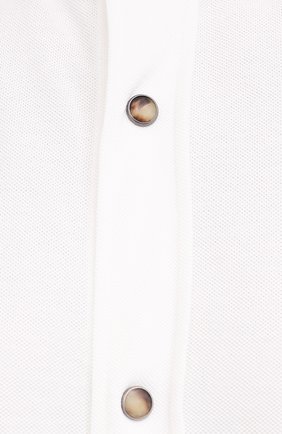 Мужская хлопковая рубашка BRUNELLO CUCINELLI кремвого цвета, арт. M0T636666W | Фото 5 (Манжеты: На пуговицах; Воротник: Акула; Случай: Повседневный; Материал внешний: Хлопок; Принт: Однотонные; Стили: Кэжуэл)