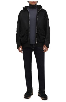 Мужская кожаная куртка STONE ISLAND черного цвета, арт. 751500298 | Фото 2 (Материал внешний: Натуральная кожа; Рукава: Длинные; Мужское Кросс-КТ: Кожа и замша; Кросс-КТ: Куртка; Стили: Гранж; Длина (верхняя одежда): До середины бедра)
