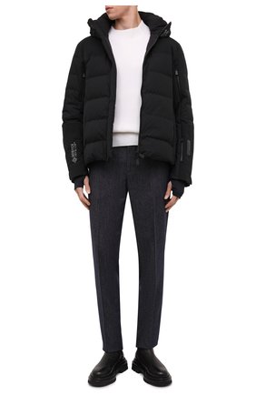 Мужская пуховая куртка montmiral MONCLER GRENOBLE черного цвета по цене 156000 руб., арт. G2-097-1A000-15-549FA | Фото 2 Мужская пуховая куртка montmiral MONCLER GRENOBLE черного цвета, арт. G2-097-1A000-15-549FA | Фото 2 (Материал подклада: Синтетический материал; Материал внешний: Синтетический материал; Длина (верхняя одежда): Короткие; Рукава: Длинные; Материал утеплителя: Пух и перо; Мужское Кросс-КТ: пуховик-короткий; Кросс-КТ: Куртка, другое; Стили: Спорт-шик)