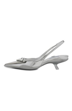 Женские кожаные туфли PRADA серебряного цвета, арт. 1I565M-055-F0118-A045 | Фото 4 (Материал внешний: Кожа; Каблук высота: Низкий; Подошва: Плоская; Каблук тип: Kitten heel)