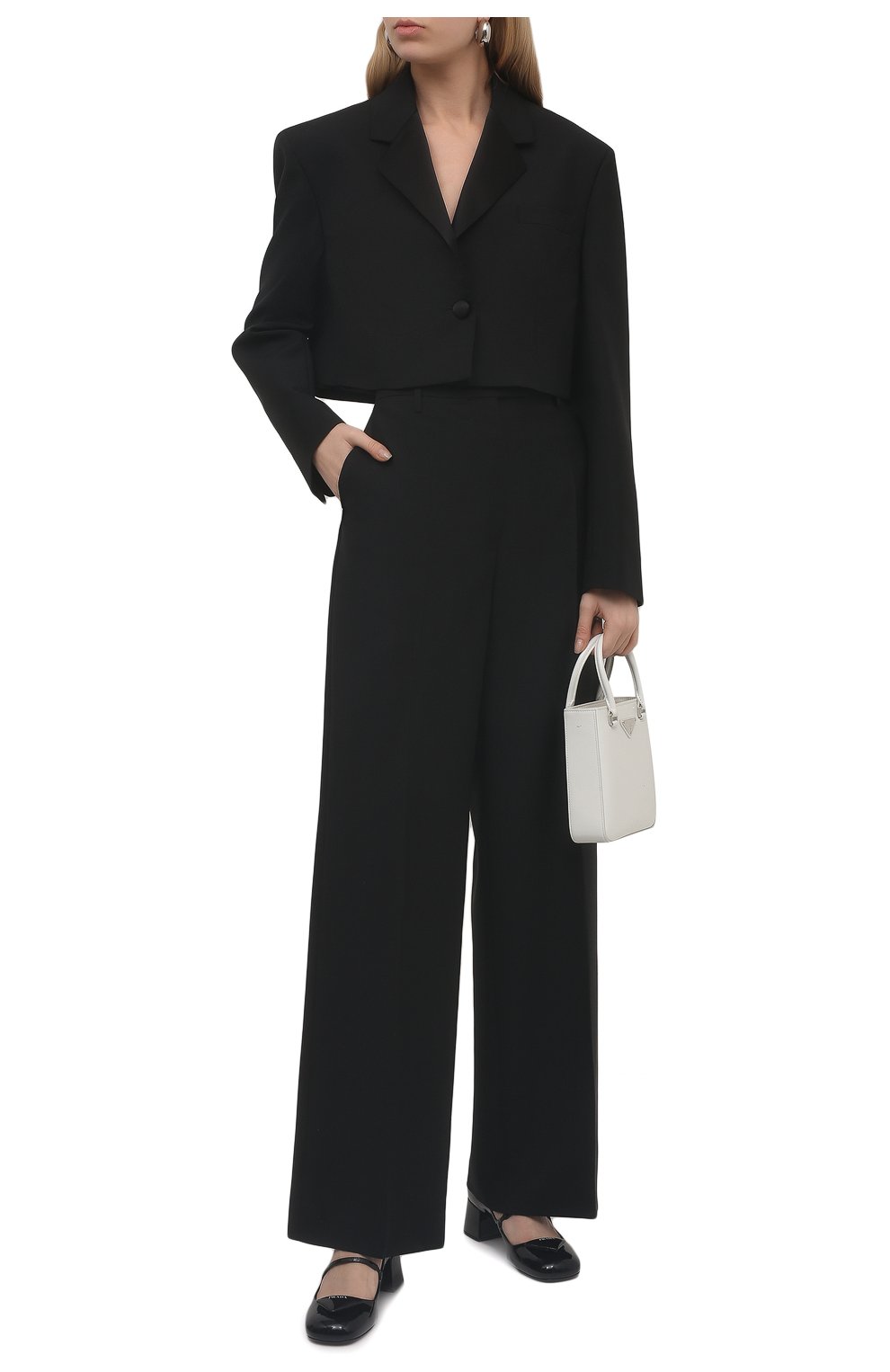 Женские брюки PRADA черного цвета, арт. P290E-G54-F0002-212 | Фото 2 (Длина (брюки, джинсы): Удлиненные; Силуэт Ж (брюки и джинсы): Широкие; Материал внешний: Шерсть; Стили: Гламурный)