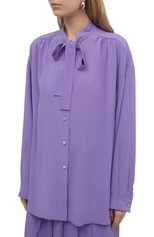 Женская шелковая блузка PRADA сиреневого цвета, арт. P445F-1H51-F0373-221 | Фото 3 (Материал внешний: Шелк; Рукава: Длинные; Принт: Без принта; Длина (для топов): Удлиненные; Стили: Романтичный; Женское Кросс-КТ: Блуза-одежда)