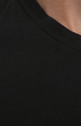Мужская хлопковая футболка JAMES PERSE серого цвета, арт. MELJ3248 | Фото 5 (Принт: Без принта; Рукава: Короткие; Длина (для топов): Стандартные; Материал внешний: Хлопок; Стили: Кэжуэл)