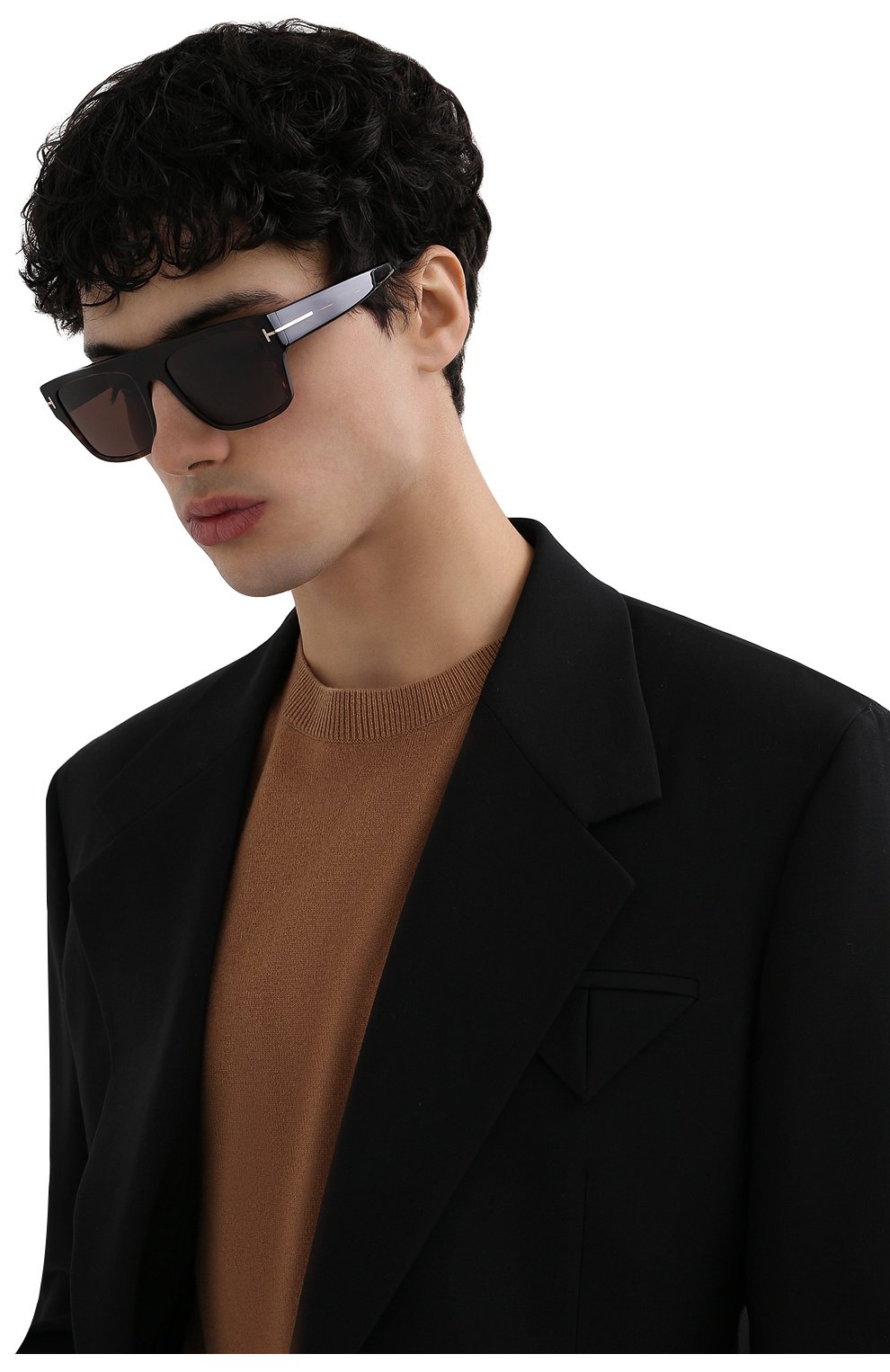 Мужские коричневые солнцезащитные очки TOM FORD купить в интернет-магазине  ЦУМ, арт. TF907 52E