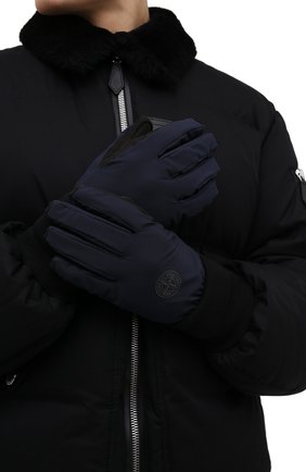 Мужские перчатки STONE ISLAND темно-синего цвета по цене 15400 руб., арт. 751592429 | Фото 2 Мужские перчатки STONE ISLAND темно-синего цвета, арт. 751592429 | Фото 2 (Материал: Текстиль, Синтетический материал; Кросс-КТ: Пуховик)