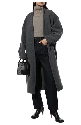 Женское пальто из шерсти и кашемира KASSL EDITIONS серого цвета, арт. H0L21C115090021A7W | Фото 2 (Материал внешний: Шерсть; Рукава: Длинные; Длина (верхняя одежда): Длинные; Стили: Кэжуэл; 1-2-бортные: Однобортные)