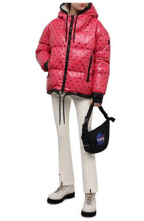 Женский пуховик echelle 3 moncler grenoble MONCLER GENIUS розового цвета по цене 174200 руб., арт. G2-098-1A000-21-595K2 | Фото 2 Женский пуховик echelle 3 moncler grenoble MONCLER GENIUS розового цвета, арт. G2-098-1A000-21-595K2 | Фото 2 (Длина (верхняя одежда): Короткие; Материал утеплителя: Пух и перо; Материал внешний: Синтетический материал; Рукава: Длинные; Кросс-КТ: Пуховик; Стили: Спорт-шик)