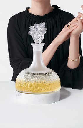 Подставка-охладитель для вина versailles LALIQUE белого цвета по цене 0 руб., арт. 10748200 | Фото 3 Подставка-охладитель для вина versailles LALIQUE белого цвета, арт. 10748200 | Фото 3