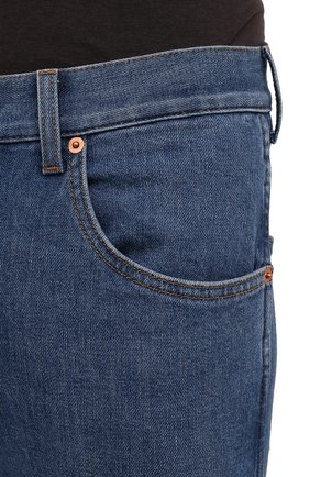 Мужские джинсы GUCCI синего цвета, арт. 681284/XDBP7 | Фото 5 (Силуэт М (брюки): Прямые; Кросс-КТ: Деним; Материал внешний: Хлопок, Деним; Длина (брюки, джинсы): Укороченные; Стили: Кэжуэл)